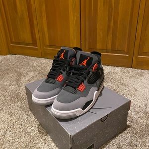 Jordan 4 infared